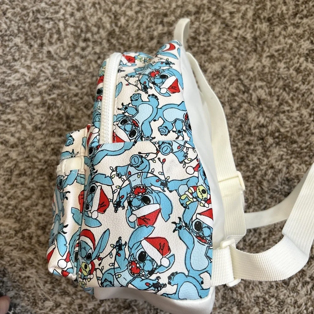 Bioworld Disney STITCH Mini Backpack Stitch Scrump Christmas Santa Hat